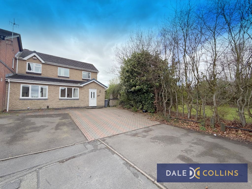 Property photo 1 of 18 Photo 16