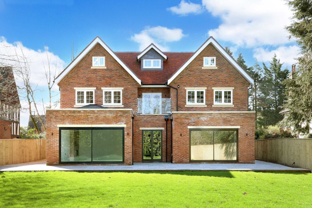 Additional image 4 of 6 bed detached house for saleLedborough Lane, Beaconsfield HP9