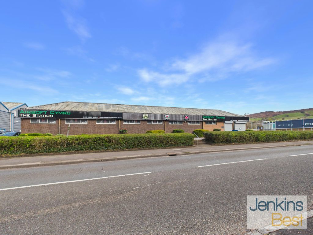 Property photo 2 of 11 Cam05096G0-Pr0029-Still026.Jpg