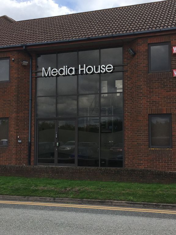 Property photo 2 of 3