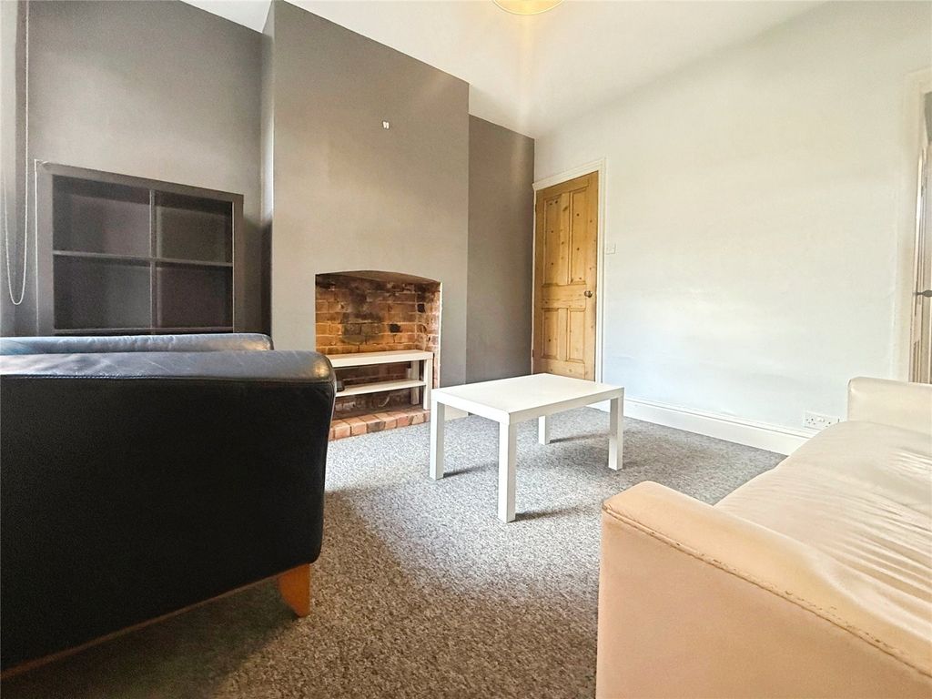 Property photo 3 of 15 Picture 3