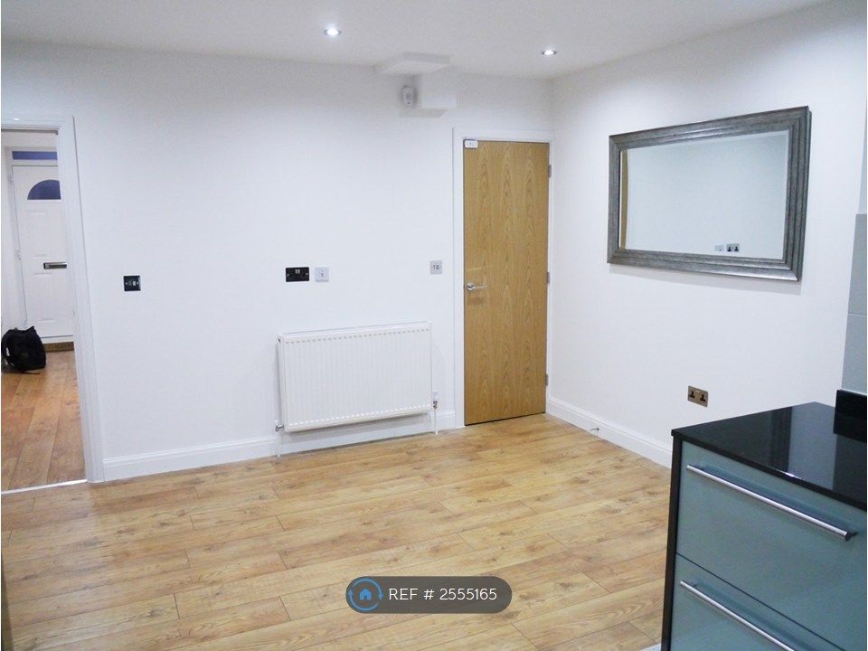 Property photo 2 of 14 Dining Area