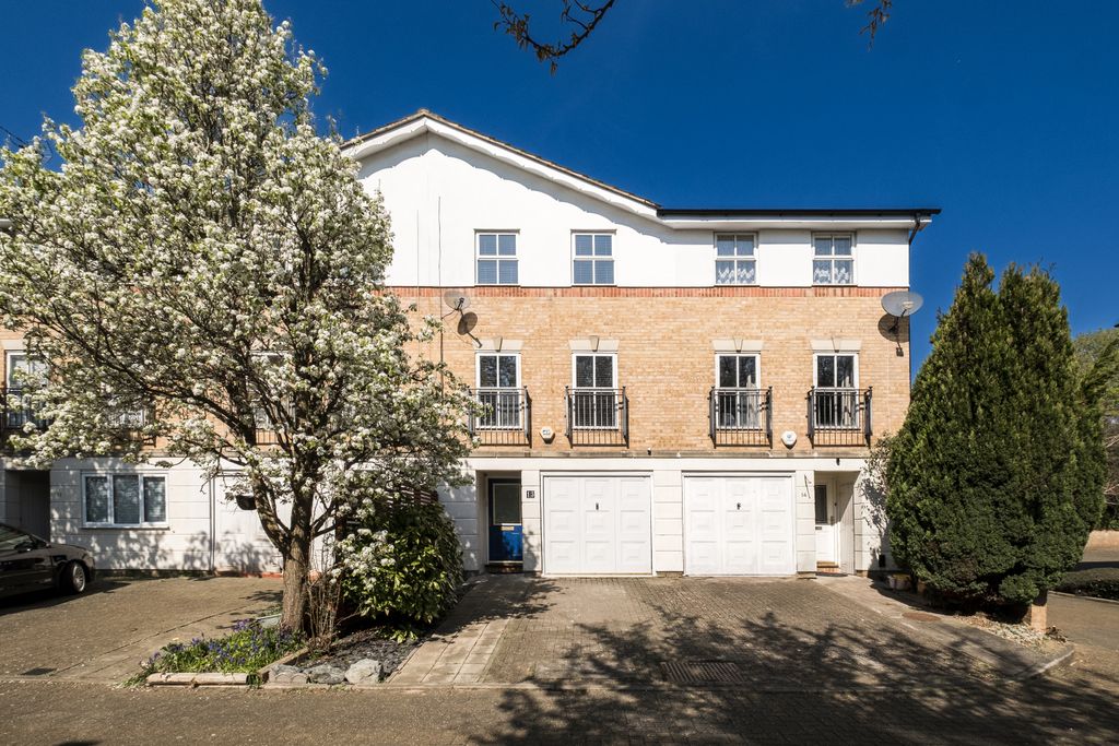 Property photo 1 of 22
