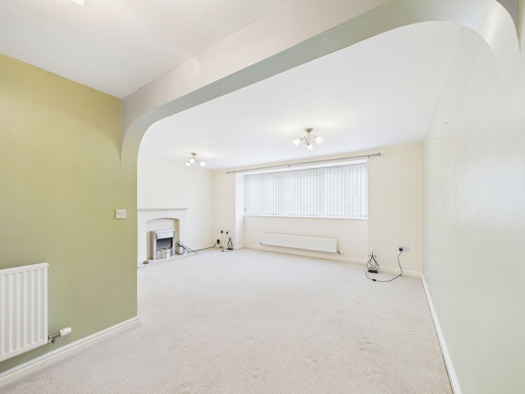 Property photo 3 of 24