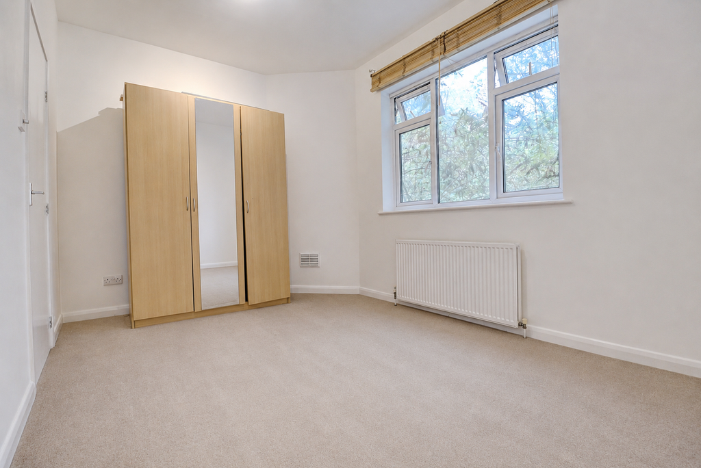 Property photo 3 of 9 Picture No. 20