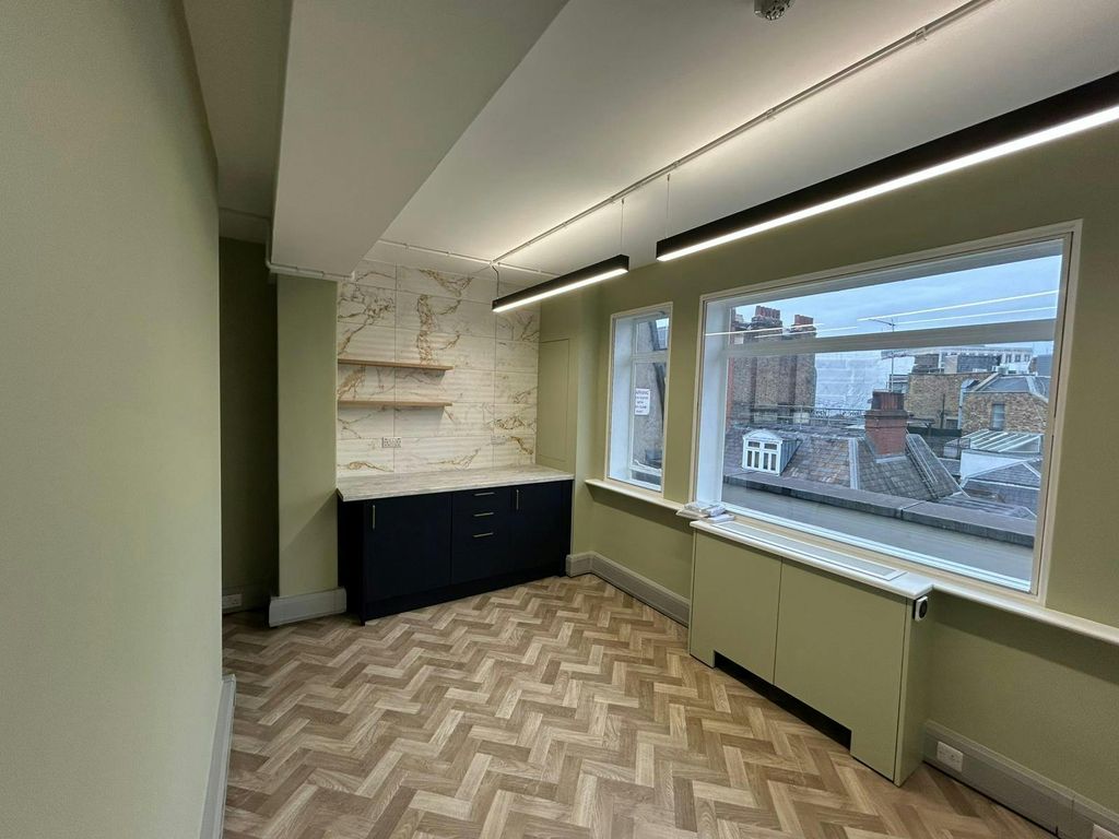 Property photo 2 of 8 3.Jpg