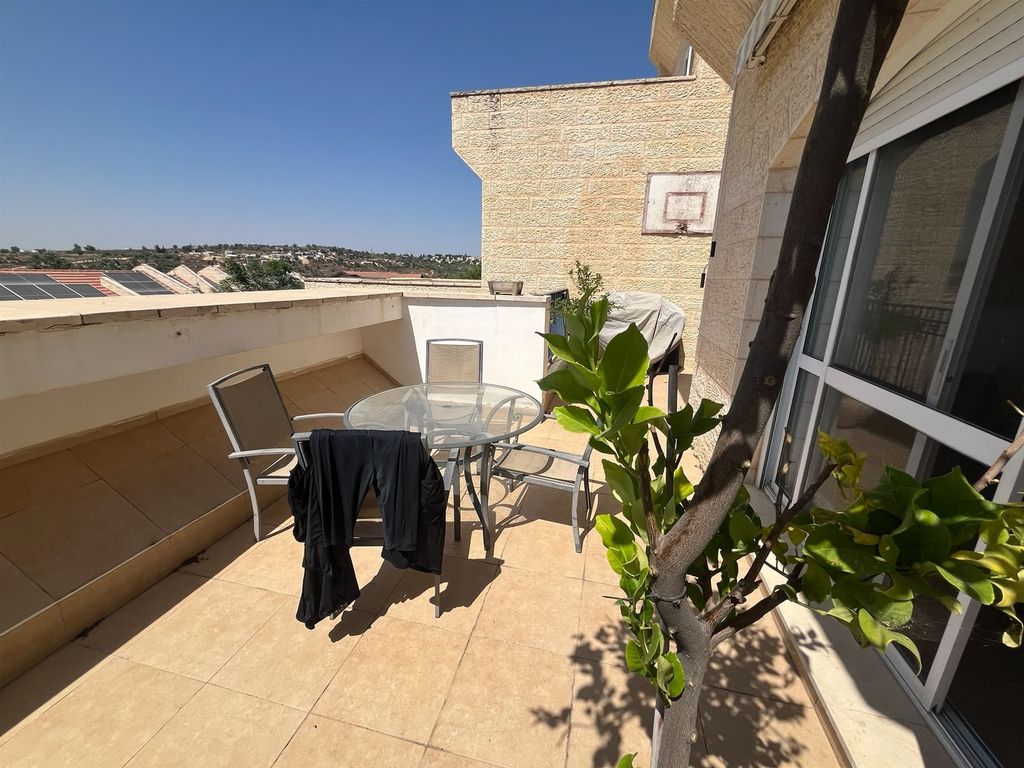 Property photo 1 of 10 Quality Of Life, Space & Open Views In Elazar, Gush Etzion