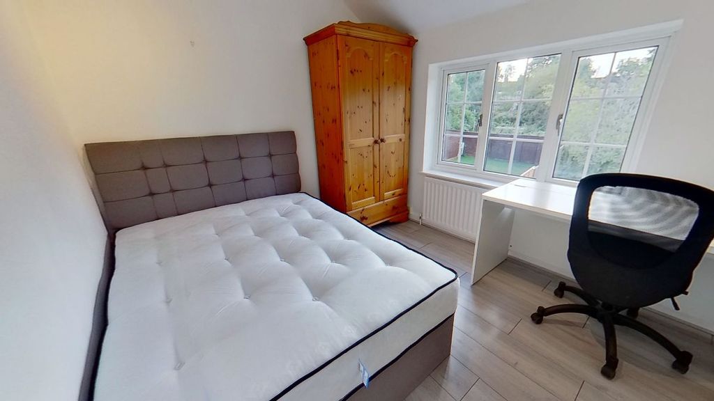 Property photo 1 of 30