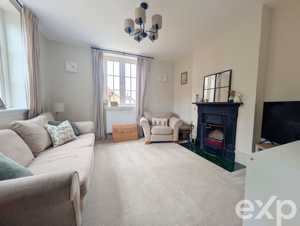 Property photo 3 of 21