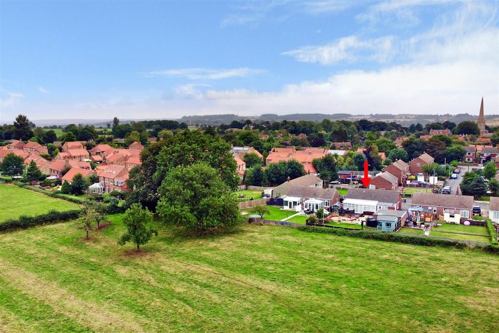 Property photo 1 of 18 Dji0168Dp_Dp_22344610 Arrow.Png