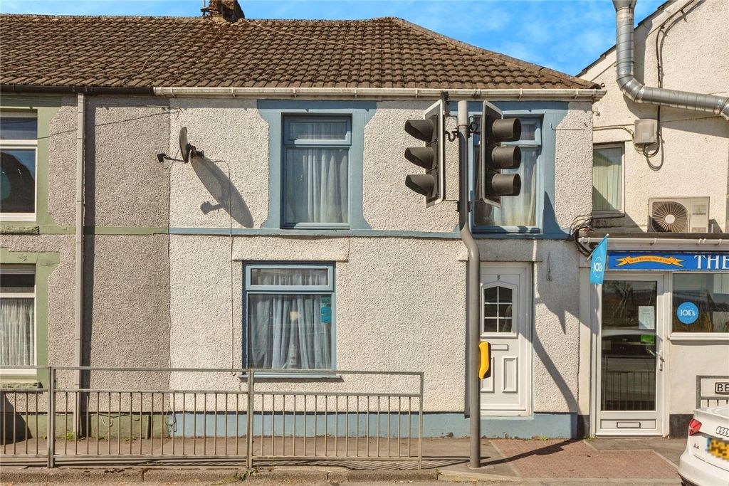 Property photo 1 of 24 Picture No. 25