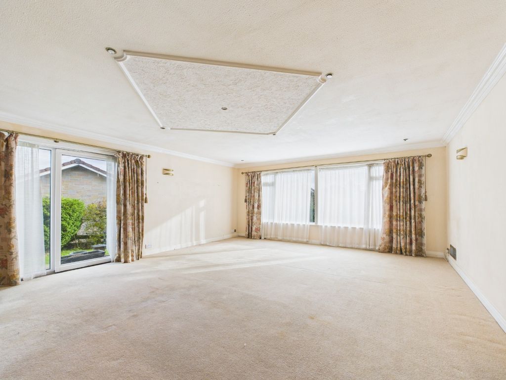 Property photo 3 of 27 4655177