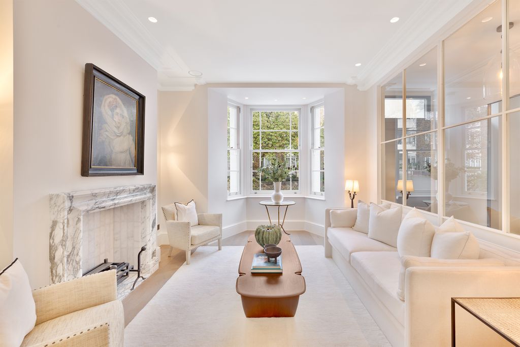 Property photo 3 of 21