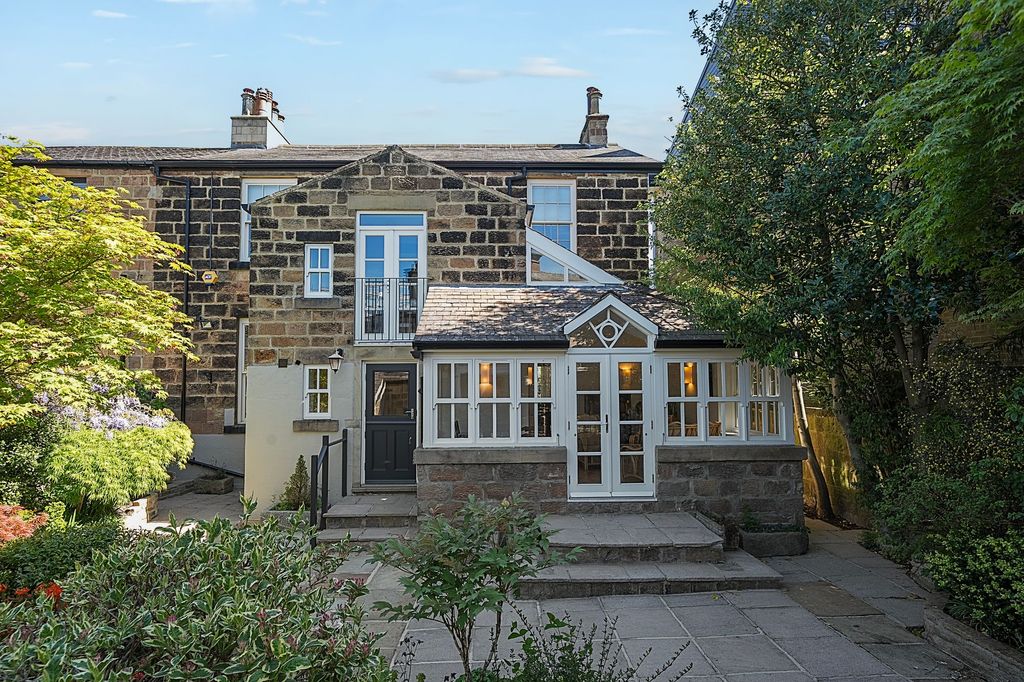 Property photo 3 of 24