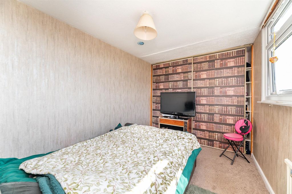 Additional image 19 of 4 bed property for saleSt. Davids Road, Otley LS21