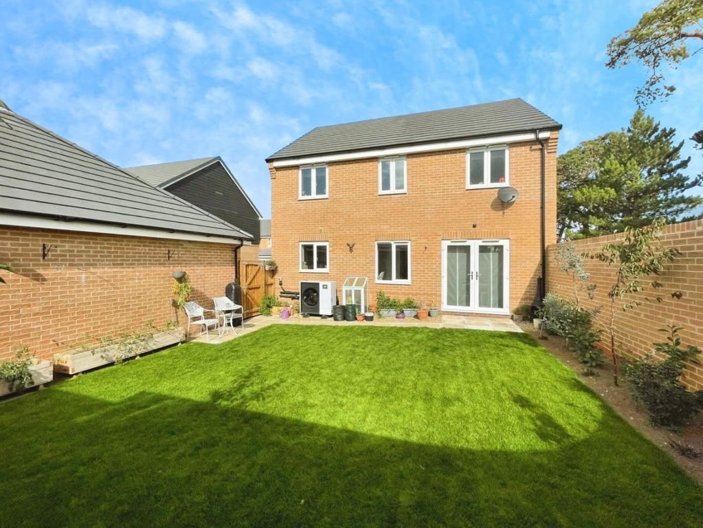 Property photo 3 of 22 Bbb7c616-2De90A6F-90Fb-41E1-Aa12-2F9d22d05974.Jpeg