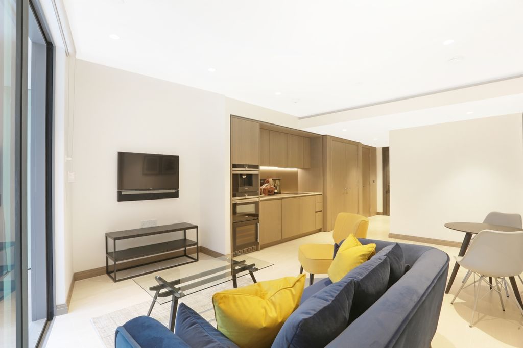 Property photo 1 of 11 Living Area