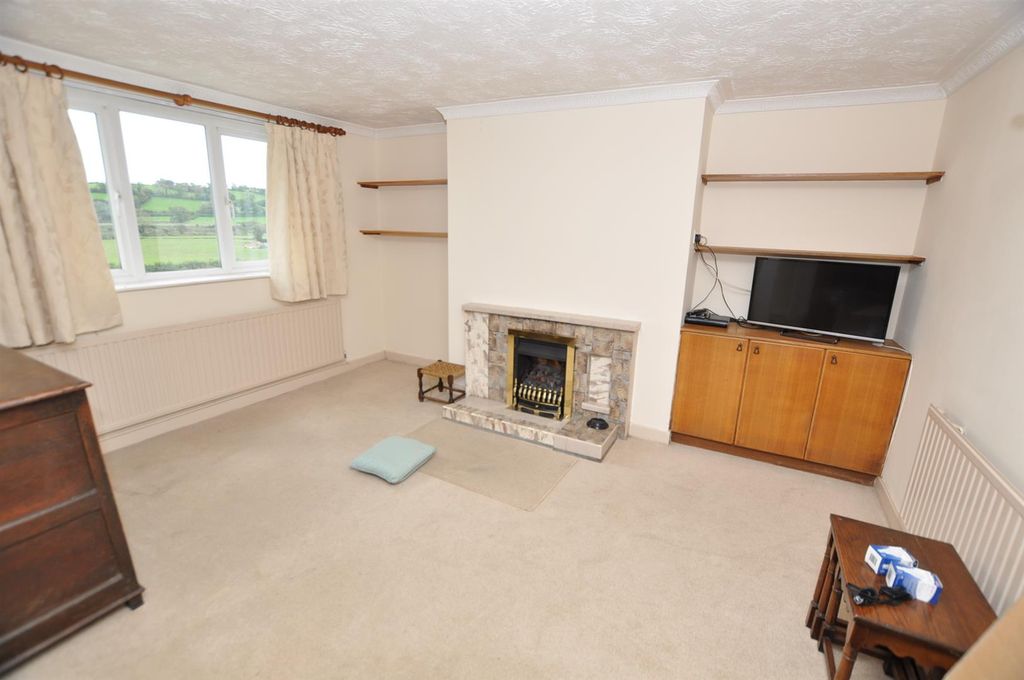 Property photo 2 of 13 Open Plan Kitchen/Lounge/Dining/Family Room