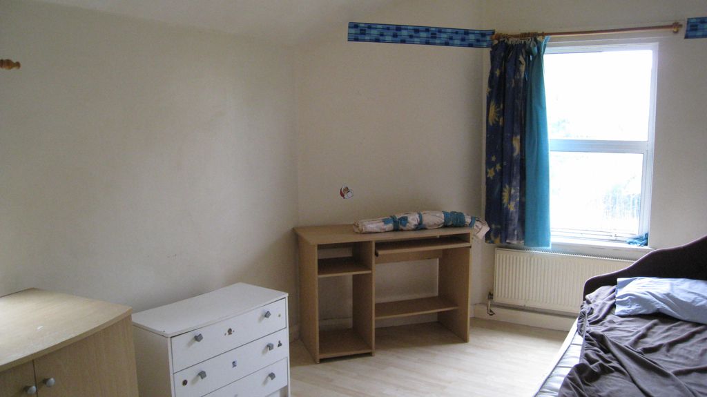 Property photo 2 of 7 Gallery