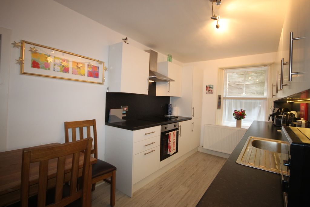Property photo 3 of 13 Kitchen 