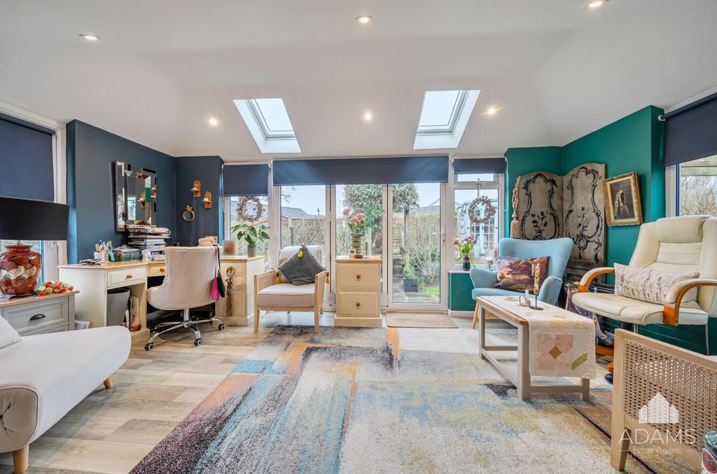 Property photo 2 of 14 Sitting And Dining Room