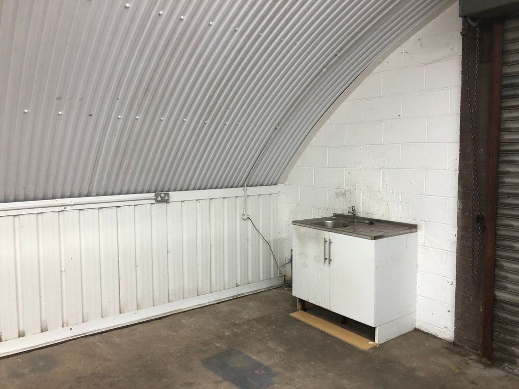 Property photo 2 of 3