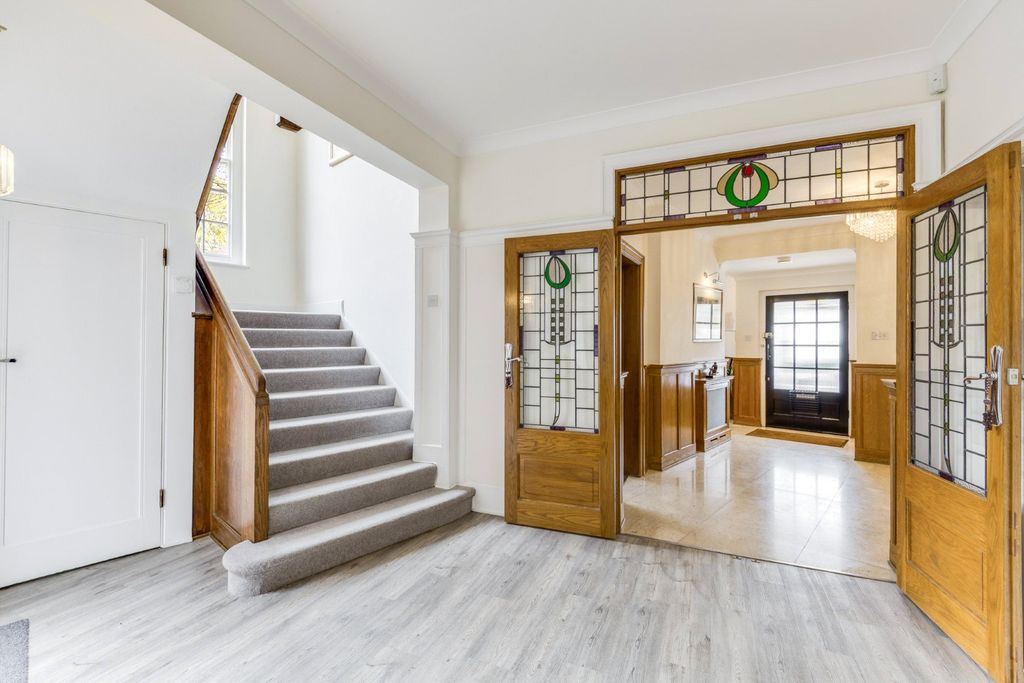 Property photo 3 of 22 Picture No. 05