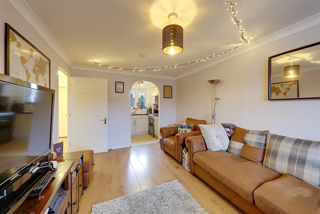 Property photo 3 of 9 Img_6853-Img_6855.Jpg