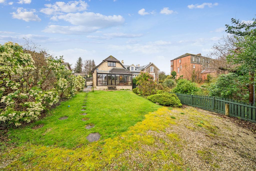 Property photo 1 of 27