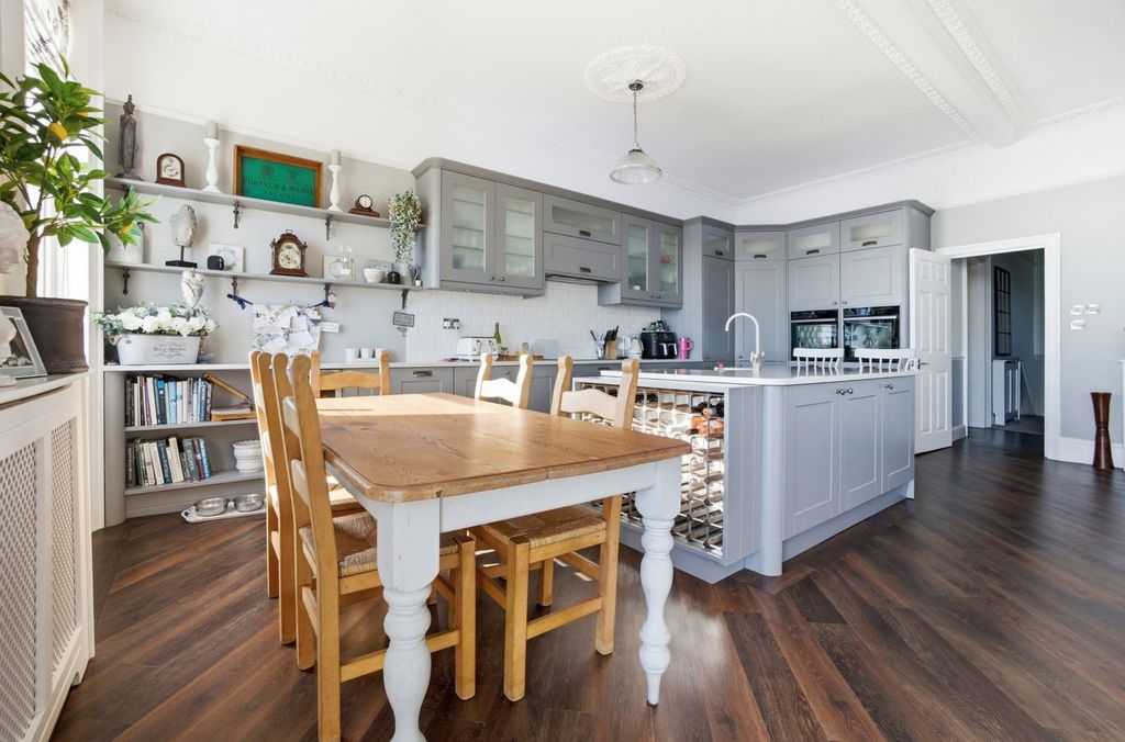 Additional image 6 of 3 bed maisonette for saleVictoria Parade, Ramsgate CT11