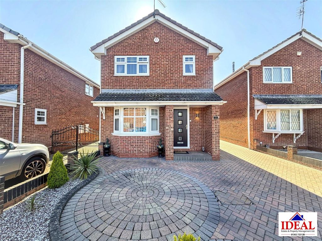 Property photo 1 of 20 Image00002.Jpg