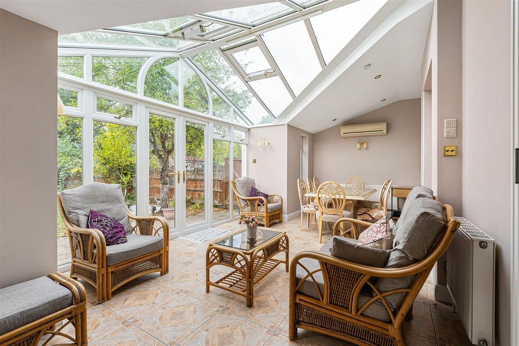 Property photo 2 of 30 3_94867.Jpg