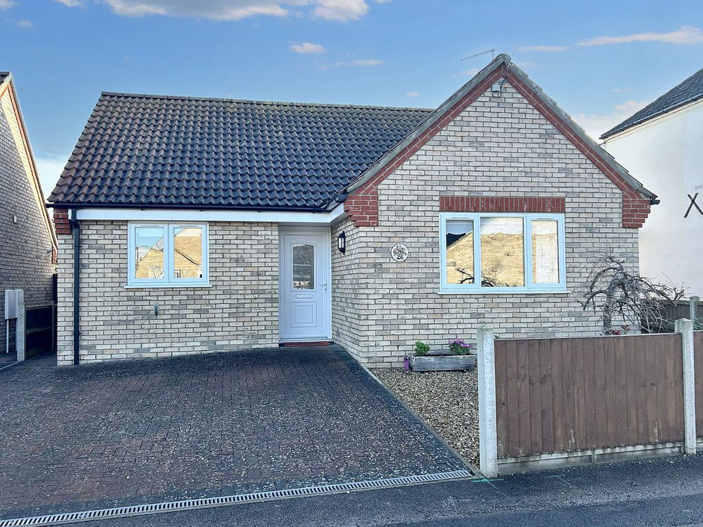 Property photo 1 of 11