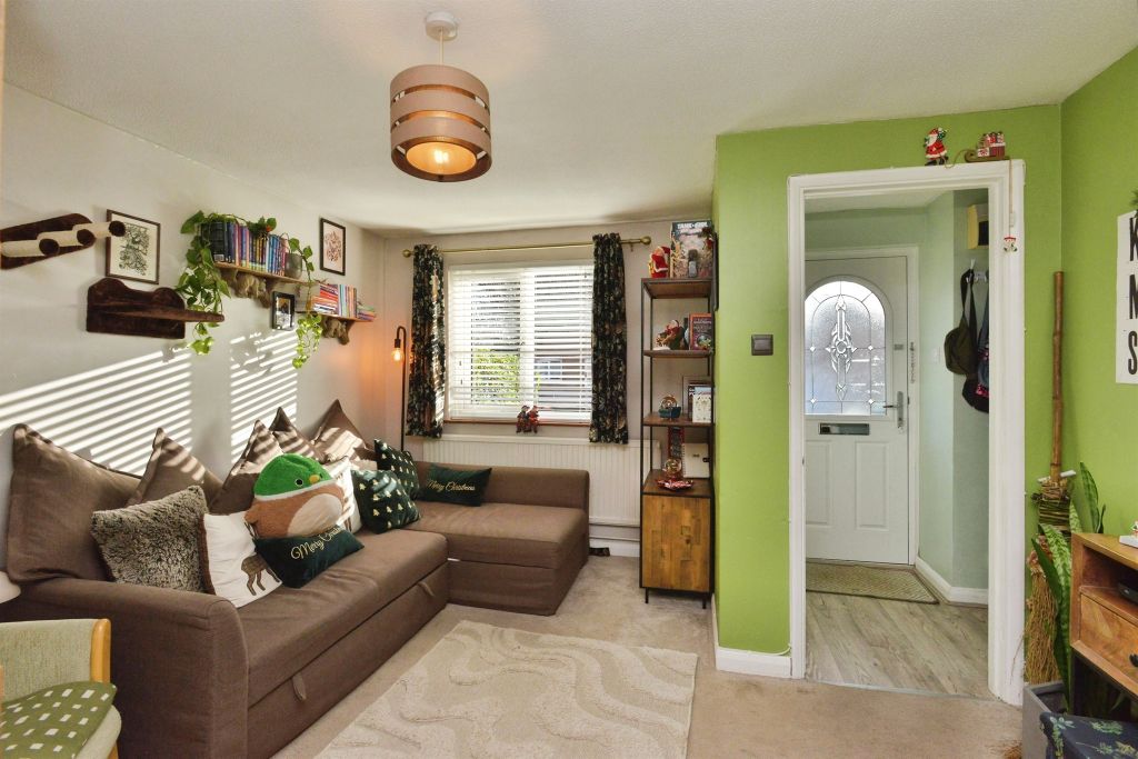Property photo 3 of 18