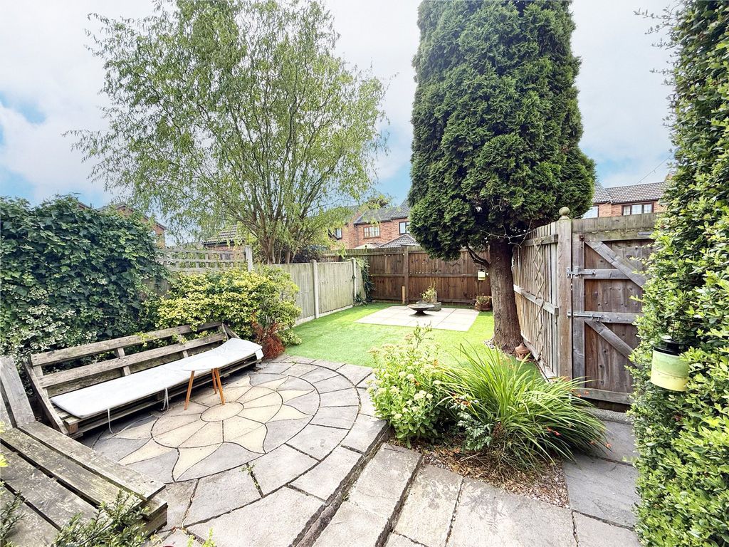 Property photo 3 of 16 Picture No. 27