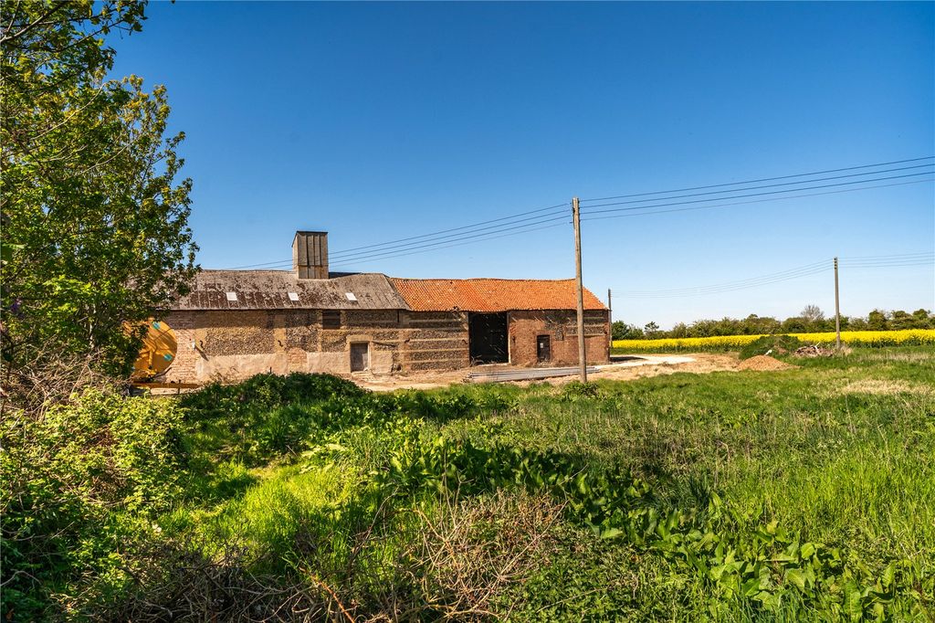 Property photo 2 of 11 Picture No. 07