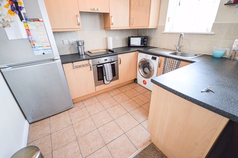 Property photo 2 of 6 Photo 5