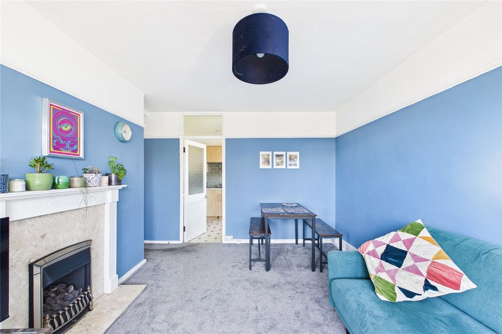 Property photo 3 of 10 Picture No. 04