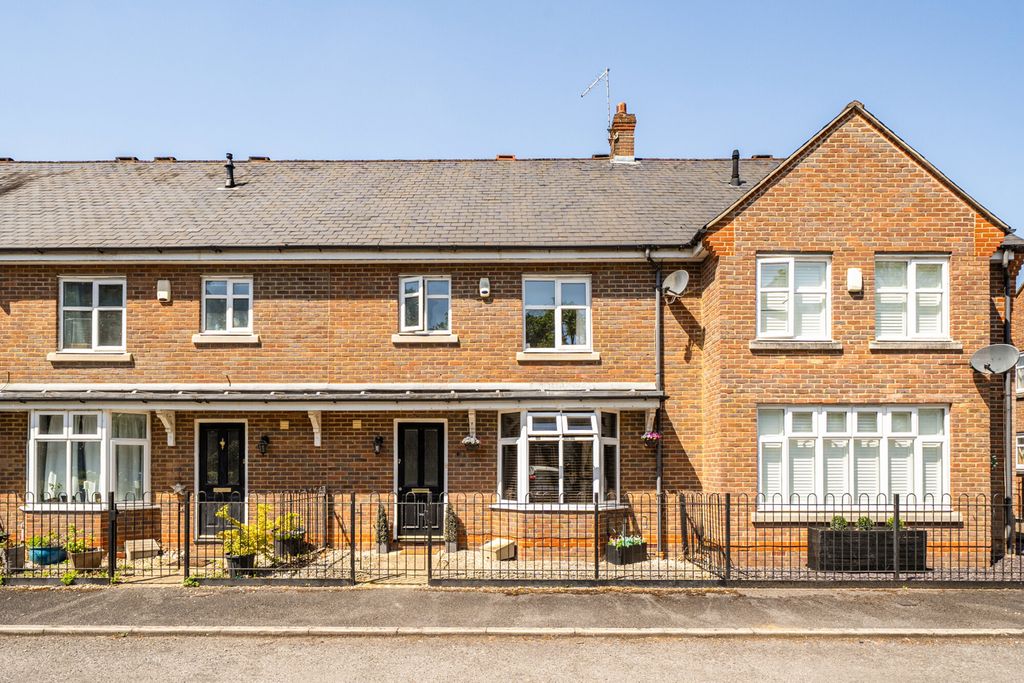 Property photo 1 of 20 1481090-19-6A3Bd2...