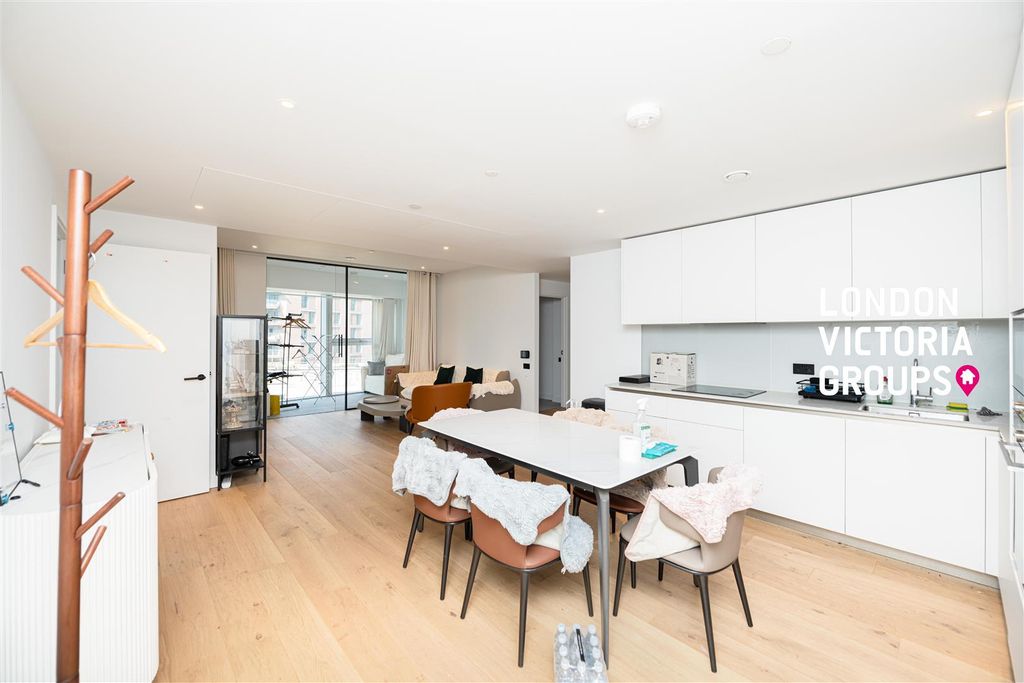 Property photo 2 of 23 1-12016.Jpg