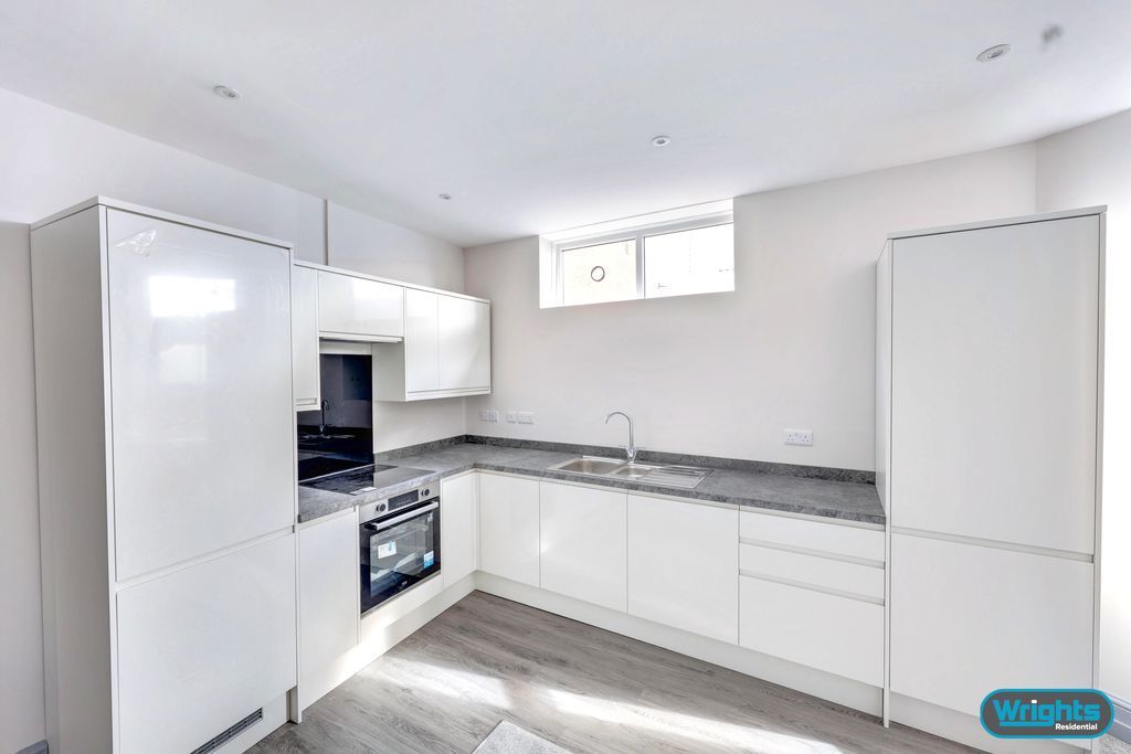 Property photo 1 of 6 Photo 2