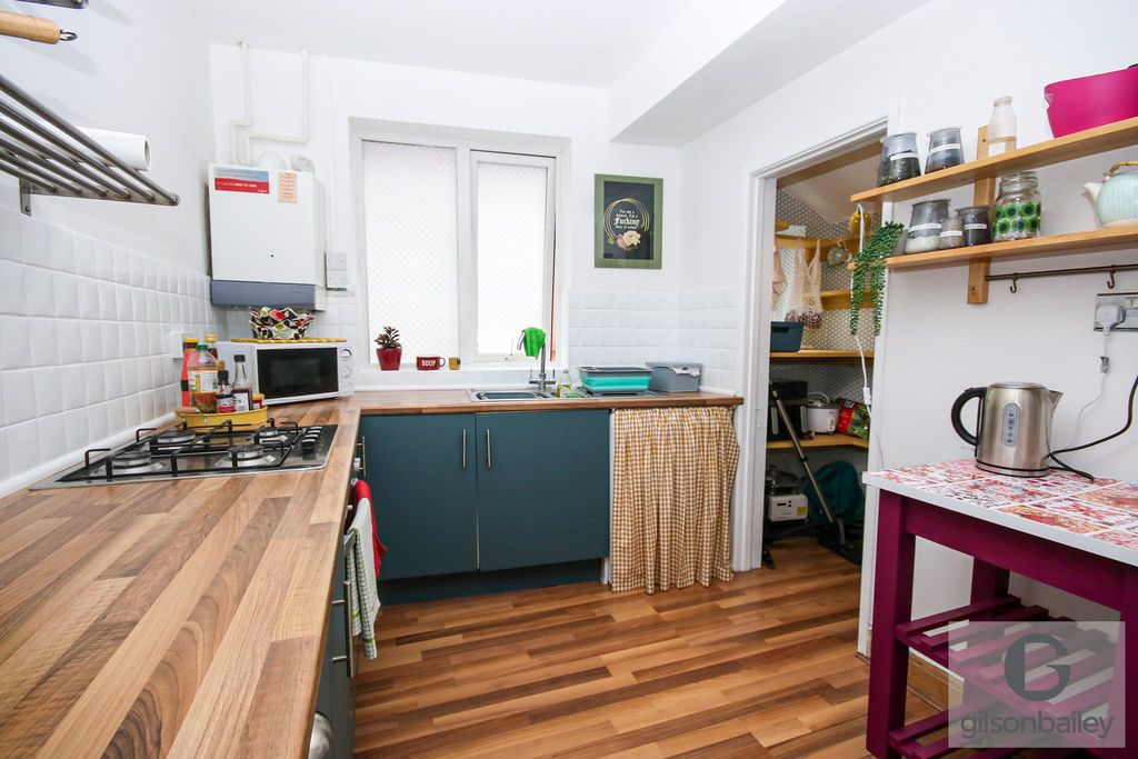 Property photo 2 of 10 Img_0165-2