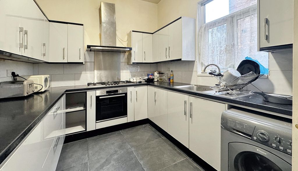 Property photo 2 of 14 Img_5159.Jpeg