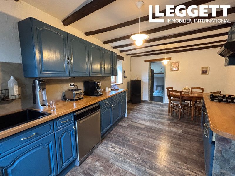 Property photo 3 of 10