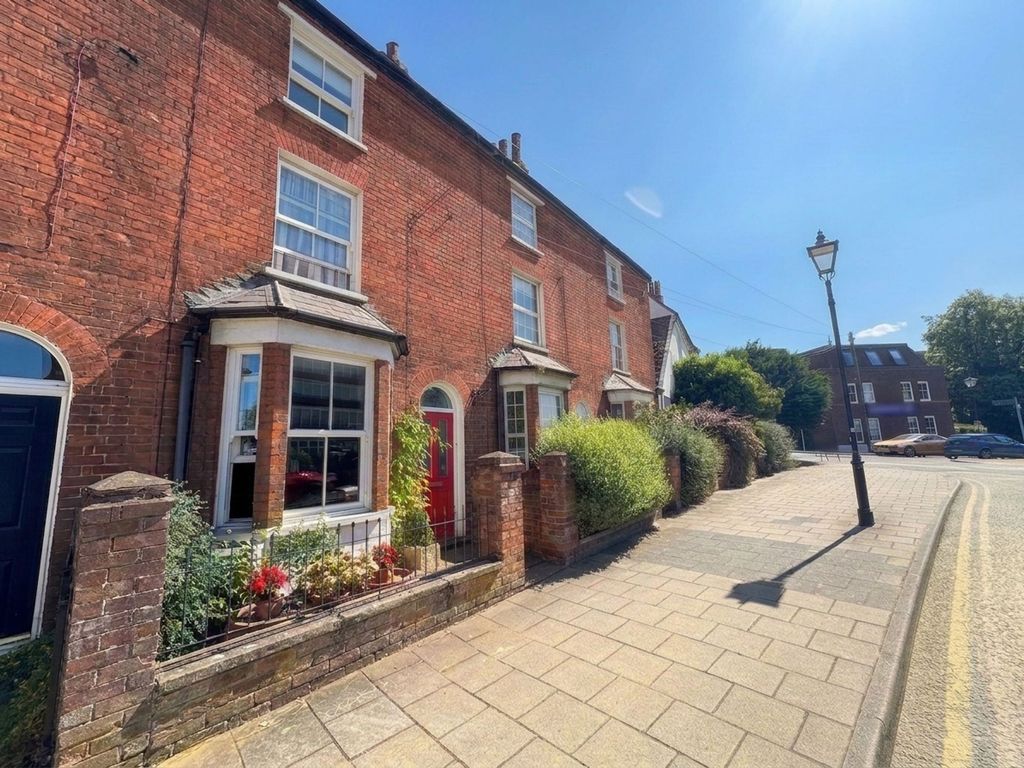 Property photo 1 of 1