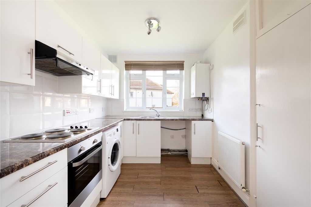 Property photo 3 of 10 Seymour 8.Jpg