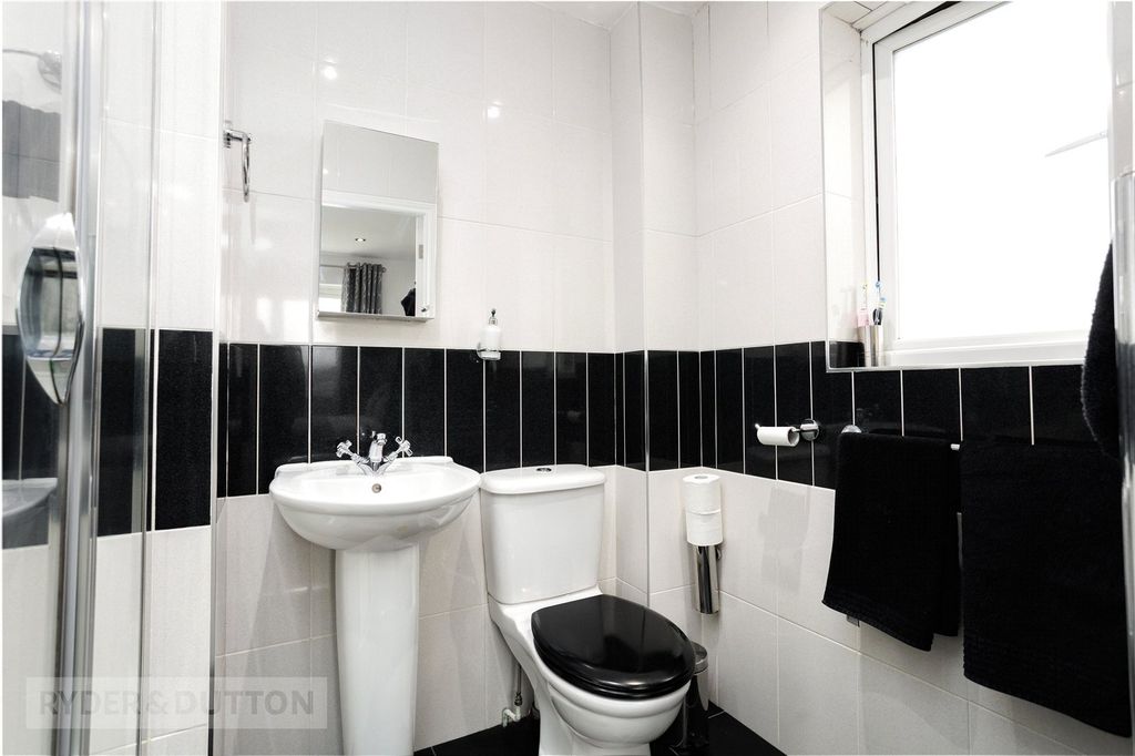 Additional image 22 of 4 bed detached house for saleKingfisher Way, Glossop SK13