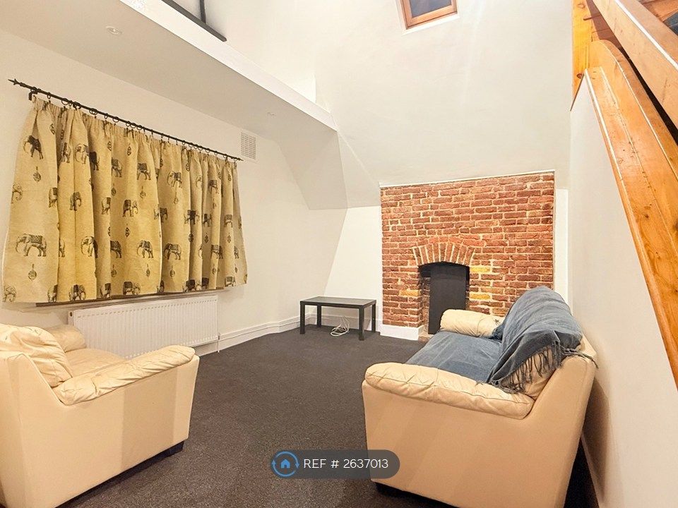 Property photo 1 of 5