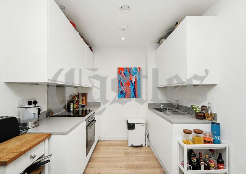 Property photo 3 of 24 Photo 10