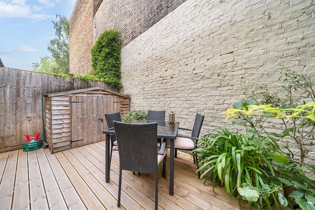 Property photo 2 of 14 Picture No. 19